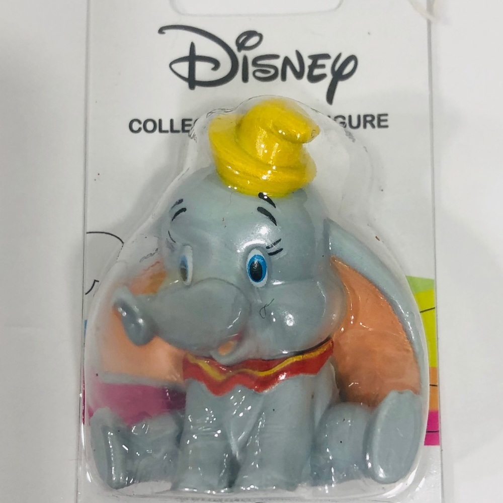 🎁Host Pick🎁Dumbo Mini Figure - Picture 7 of 8